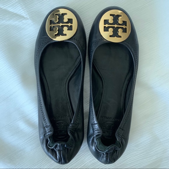 Tory Burch Shoes - TORY BURCH sz 6 Reva black ballerina flats